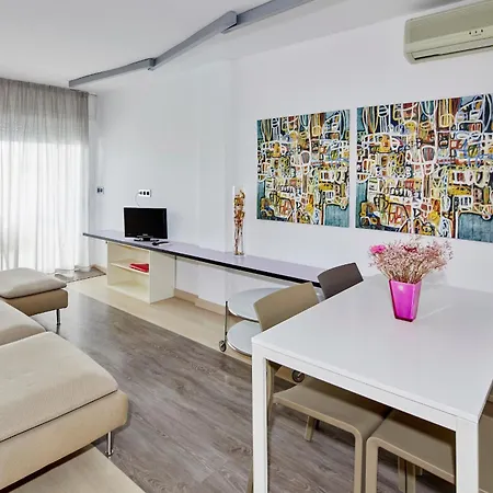 Centremar ל'אסטרטיט