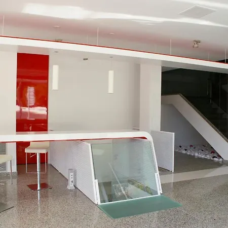 Centremar Apartamento *